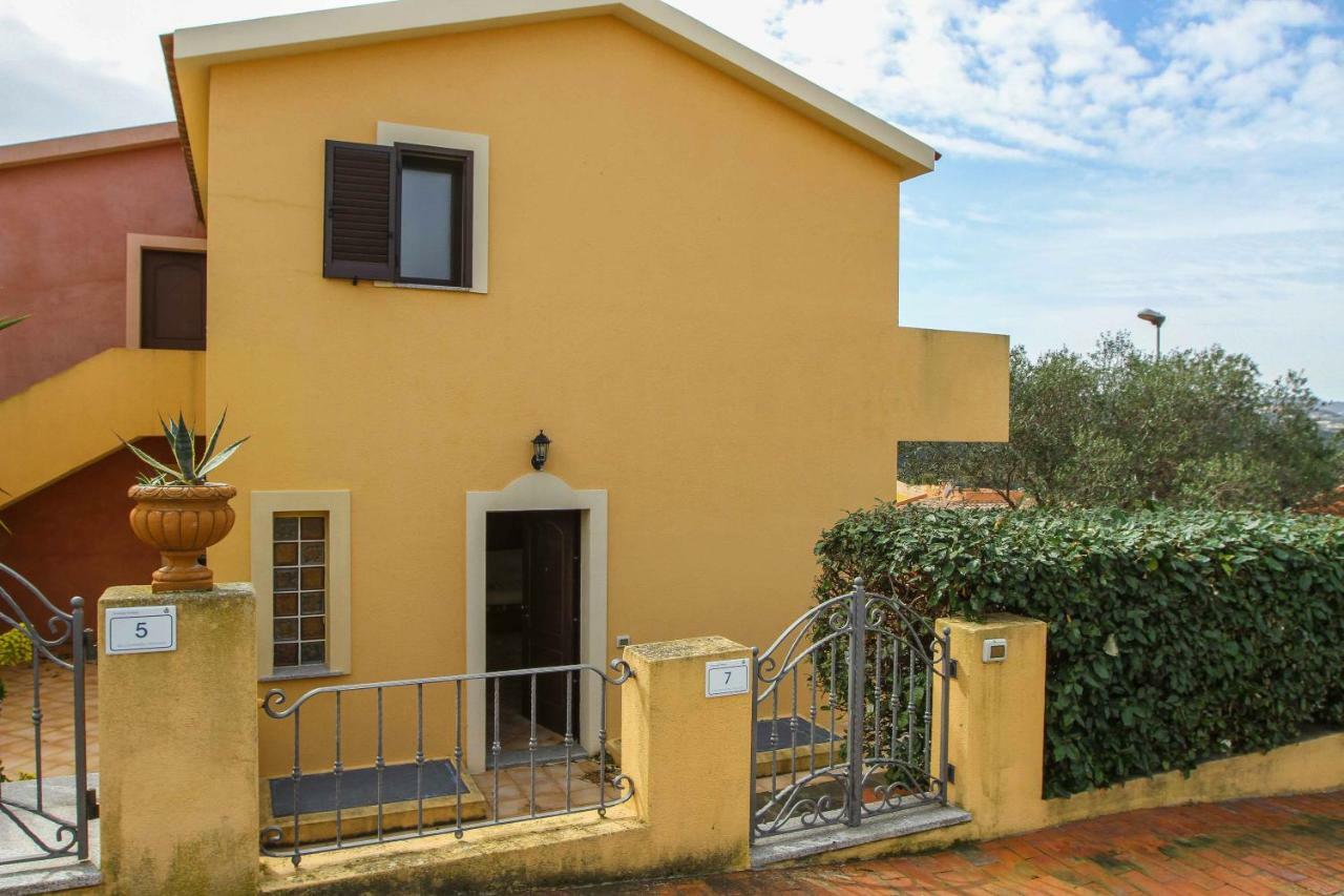 Portopollo Apartment Porto Pollo Luaran gambar